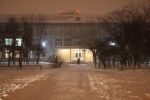 Школа Зимой Фото