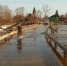 Талая вода затопила мост в Холуе - Известно.ру