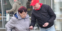 ИВАНОВСКИЕ КОММУНИСТЫ И КОМСОМОЛЬЦЫ ПОЗДРАВИЛИ ГОРОЖАН С ДНЁМ КОСМОНАВТИКИ - КПРФ