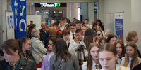 Порядка 500 человек получили предложения о работе по итогам ярмарки трудоустройства «Работа России. Время возможностей» - Комитет по труду, содействию занятости населения и трудовой миграции