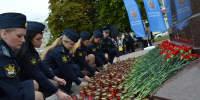 В память о жертвах террористических актов судебные приставы Ивановской области возложили цветы - УФССП России
