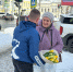 Активисты «Единой России» подарили яркие тюльпаны и весеннее настроение жительницам Иванова - Единая Россия