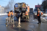 В Иванове ремонтируют дороги при помощи литой асфальтобетонной смеси